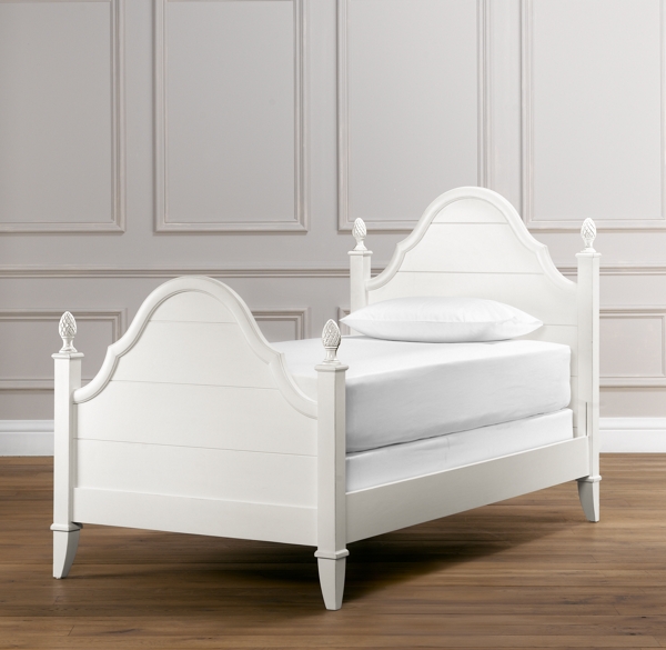 Sloane Bed