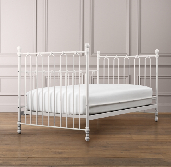 Martine Iron Daybed