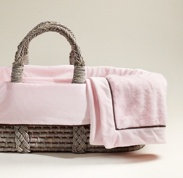 Cuddle Plush Moses Basket Bedding & Ash Basket Set