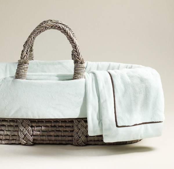 Cuddle Plush Moses Basket Bedding & Ash Basket Set