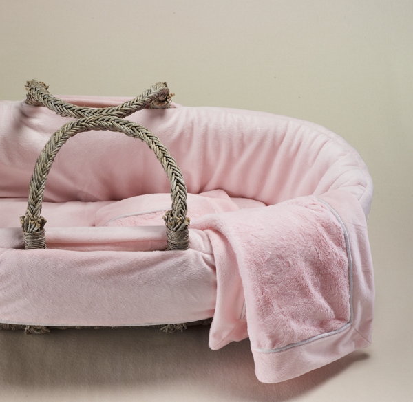 Cuddle Plush Moses Basket Bedding