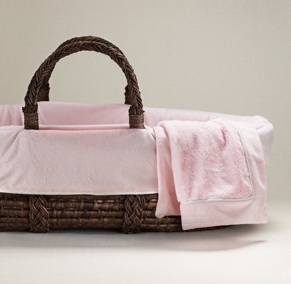 Cuddle Plush Moses Basket Bedding & Espresso Basket Set