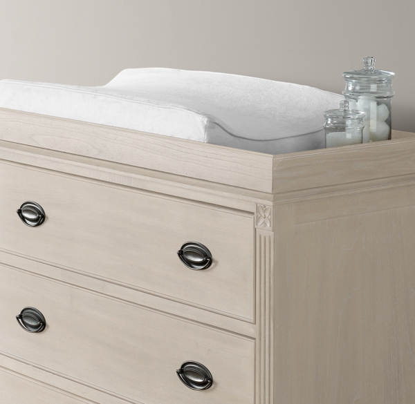 Emelia Dresser Topper