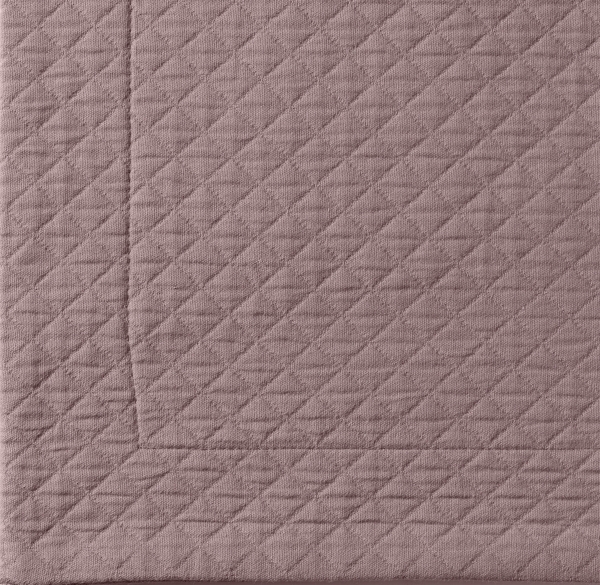 European Vintage-Washed Diamond Matelassé Bedding Swatch