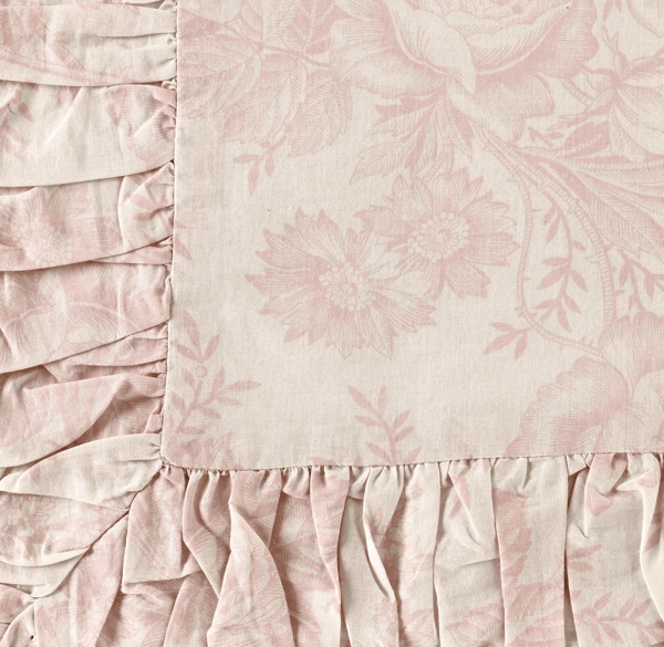 Ruched Floral Bedding Swatch