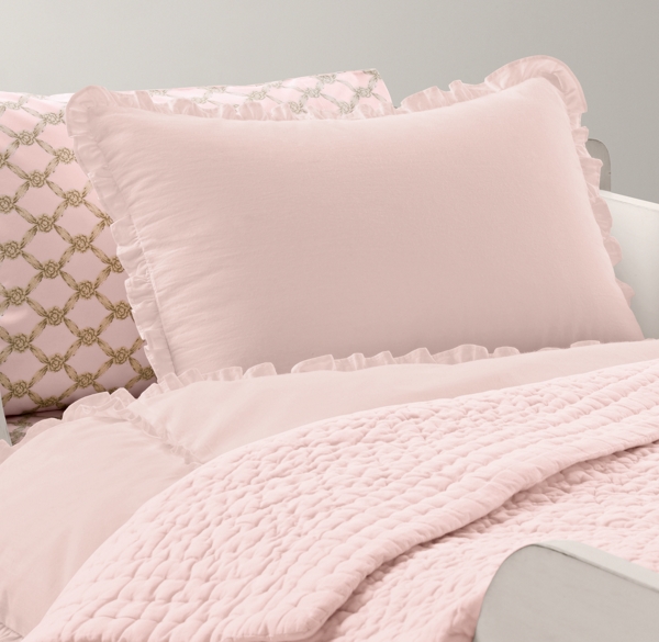 European Vintage-Washed Ruffle & European Rosette Lattice Toddler Bedding Collection