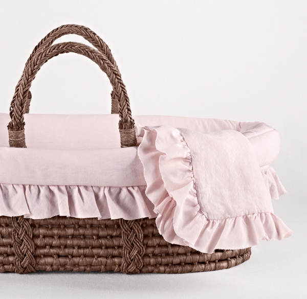 Frayed Ruffle Moses Basket Bedding & Espresso Basket Set