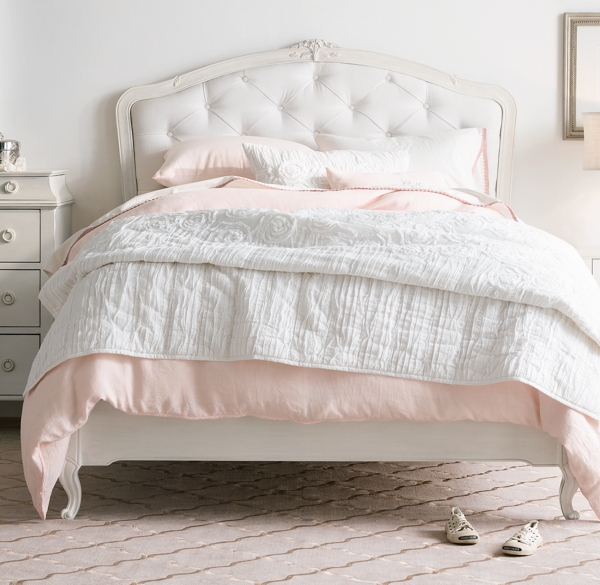 Appliquéd Rosette Voile Bedding Collection