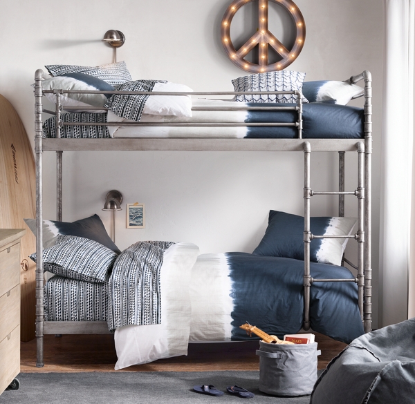 Industrial Steel Pipe Twin-Over-Twin Bunk Bed