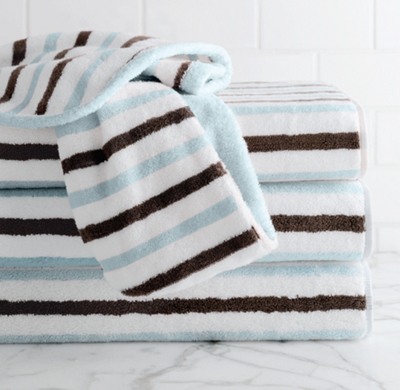 Contrast Stripe Bath Towels