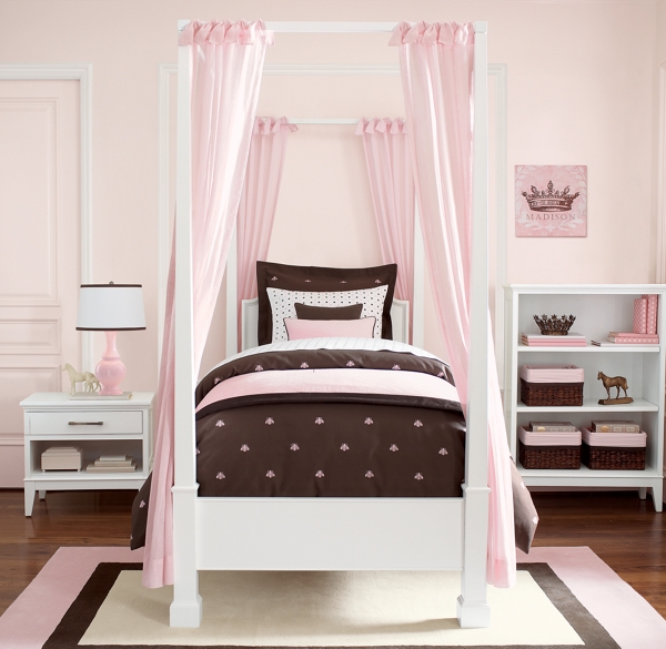 Sutton Canopy Bed - White