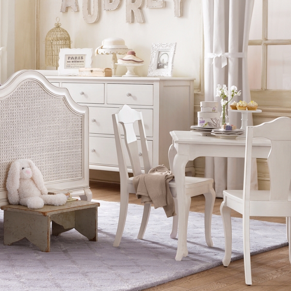 restoration hardware kids table