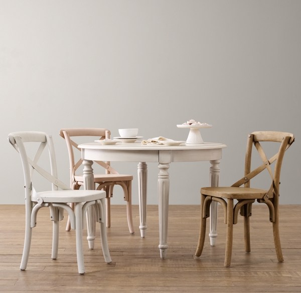 round kids table and chairs