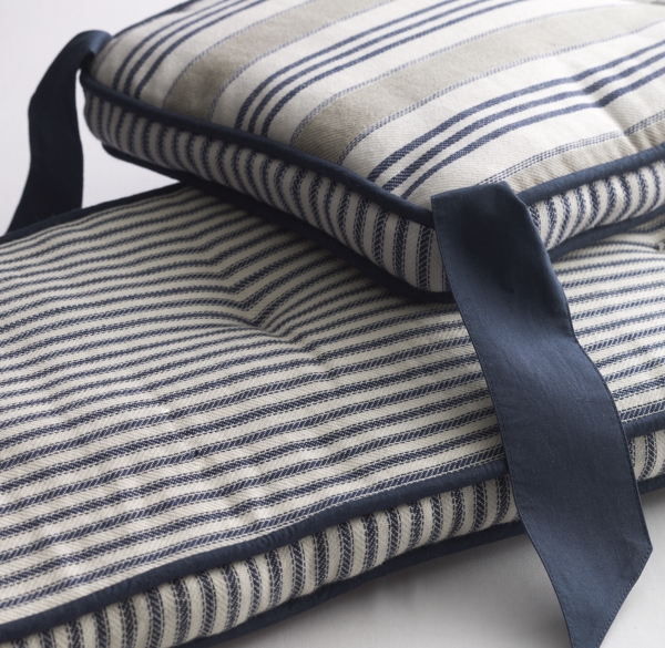 navy stripe crib sheet