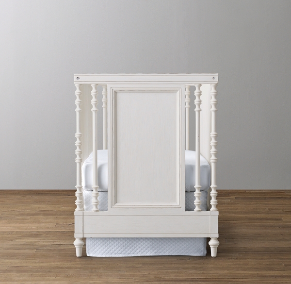 Calais Spindle Crib