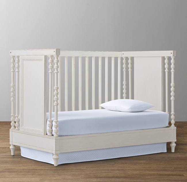 Calais Spindle Crib Toddler Daybed Conversion Kit