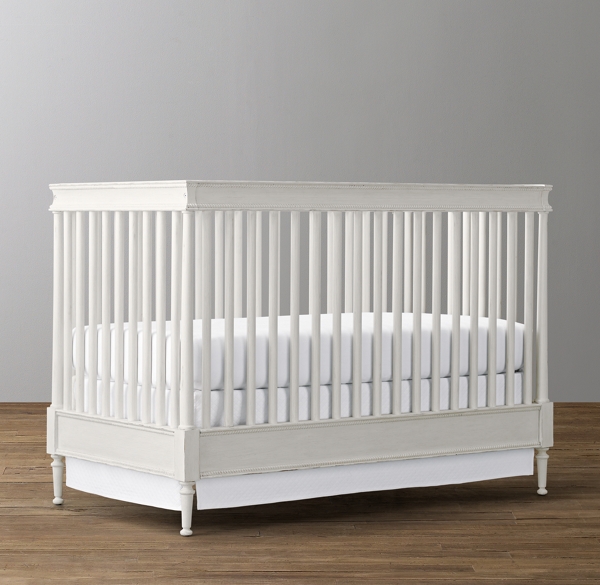 wooden spindle crib