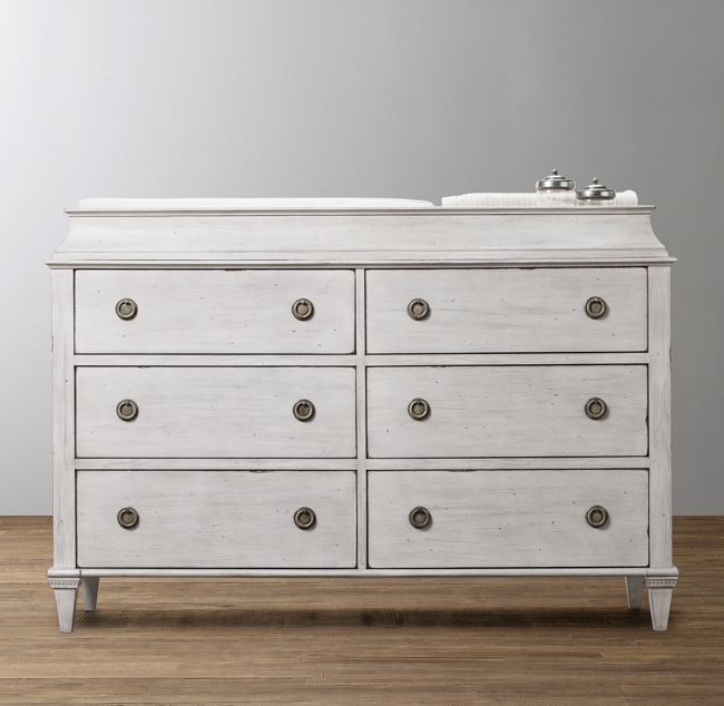 Haylan Wide Dresser Topper Set