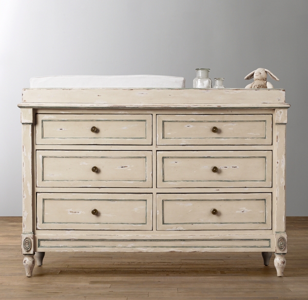 Jourdan Wide Dresser & Topper Set