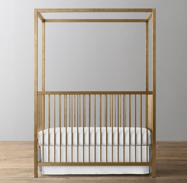 Lynd Canopy Crib